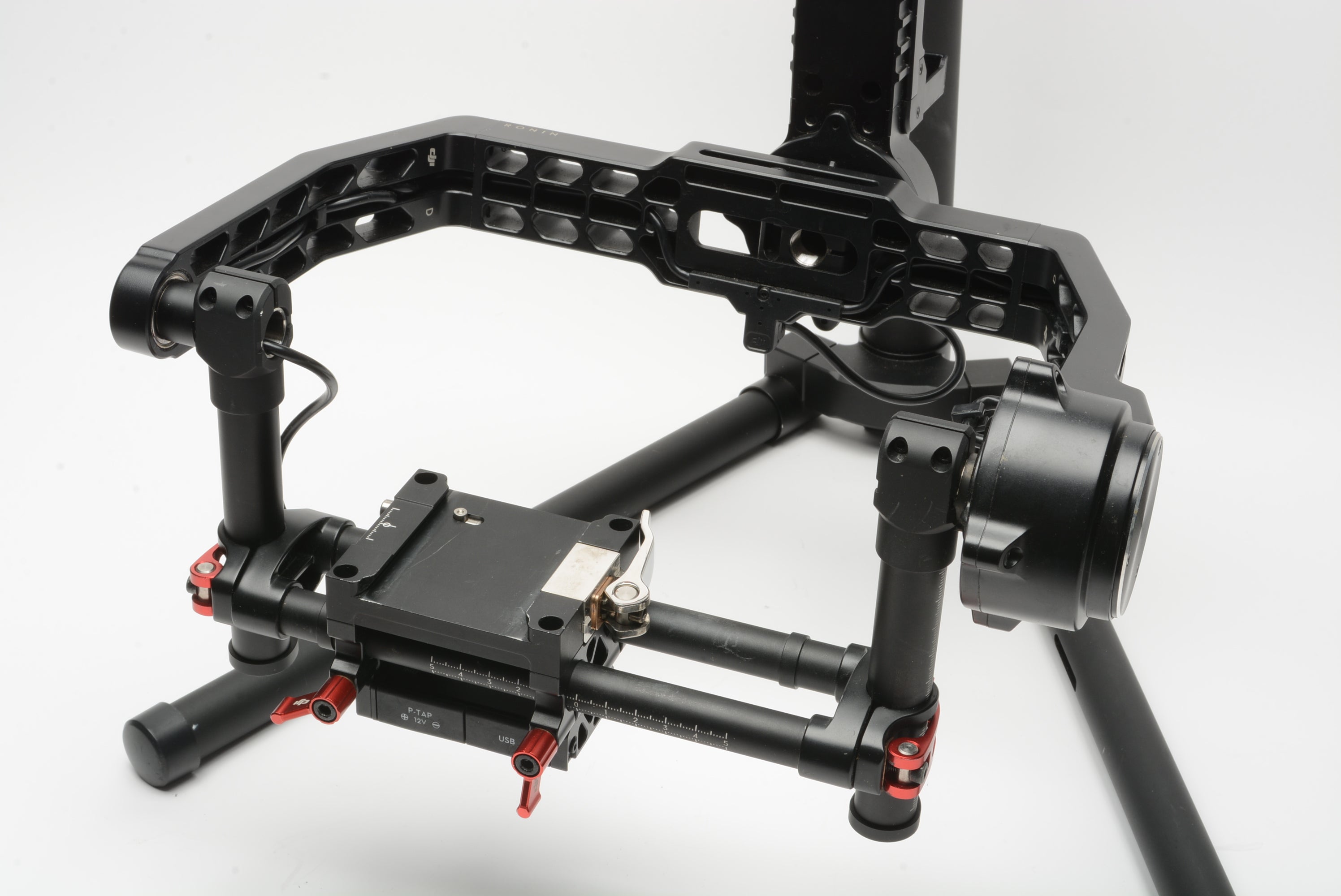 DJI Ronin R-16 3-Axis Gimbal Stabilizer, batt+charger+remote+case+acce –  RecycledPhoto