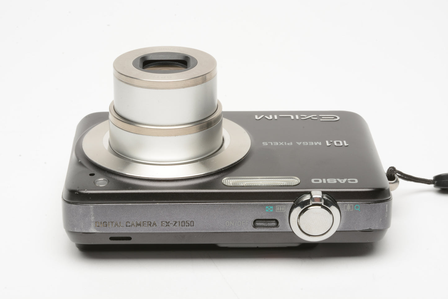 Casio EX-Z1050 Exilim Digital Point&Shoot Camera 10.1MP (black) +case