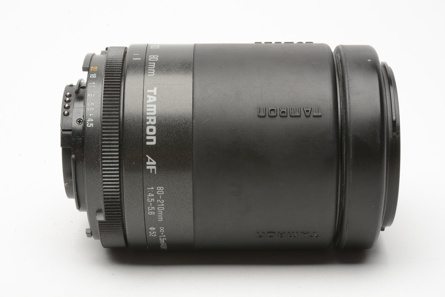 Tamron AF 80-210mm f4.5-5.6 zoom lens w/caps + UV filter (Nikon AF)