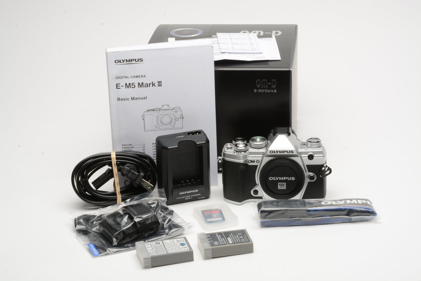 Olympus OM-D E-M5 Marl III Silver Body, Boxed, 2batts, charger, flash, 16GB SD ++++++